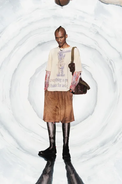 Look 23